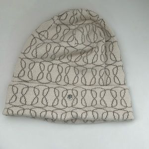 Lululemon beanie